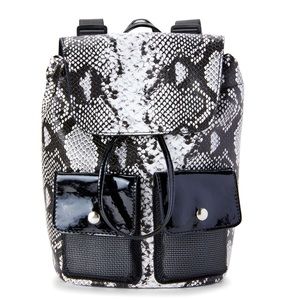 🖤NoBo Mini Flap Backpack🖤